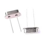 Crystal Oscillator (8MHZ)