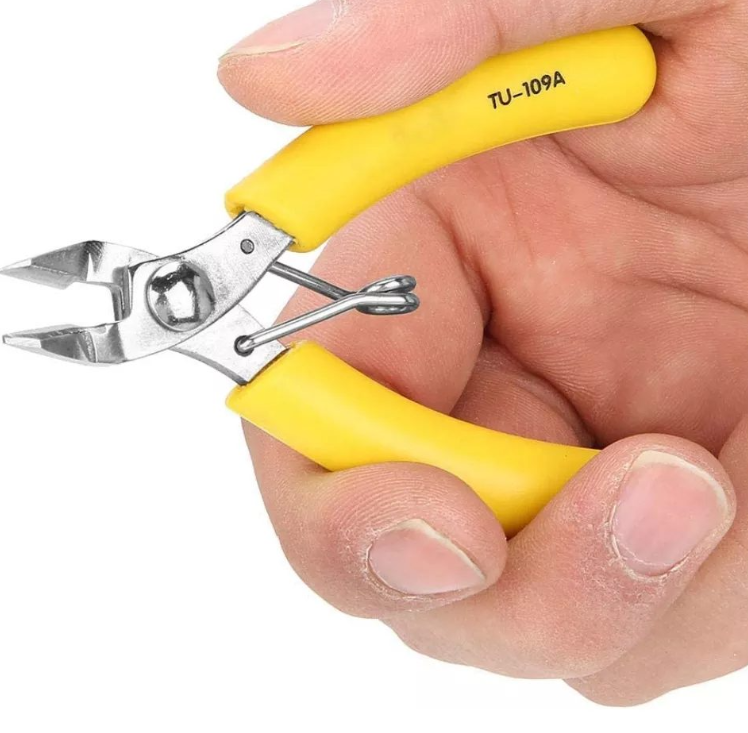 tni-u-tu-109a-wire-cutter-yellow.jpg TNI-U TU-109A Wire Cutter 5 Inch Yellow